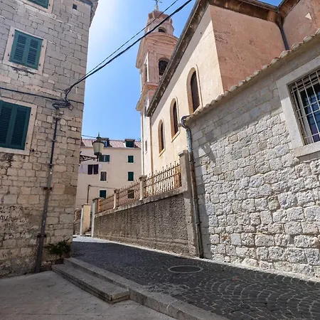 Old City View Studio Poldi